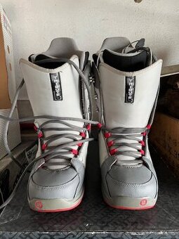 Burton -boty na snowboard vel 43