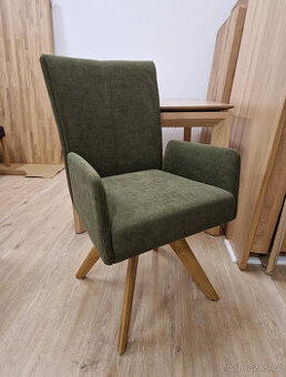 Nové otočné jídelní křeslo zelené polstrování