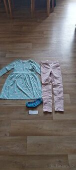 Dívčí šaty, velikost: 134-140