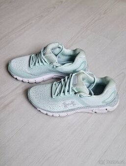 Dámské sportovní tenisky UA Infinite - ZCELA NOVÉ