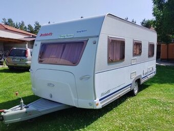 DETHLEFFS pro 4.Fr.postel. Mover+bat. Sprcha. 100km/h