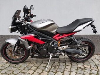 Triumph Street triple
