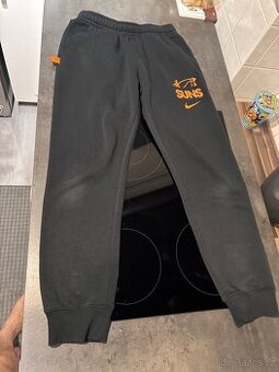 Panske tepláky Nike