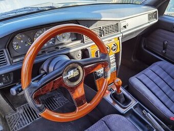 Velmi vzácný volant BBS, kůže, dřevo, W123, W124, W201, E28