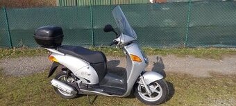 Honda NES 125@