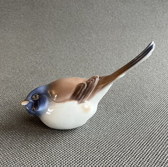 Bing&Grondahl Kodaň Soška Ptáček 12 cm Dahl Jensen