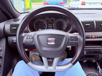 Volant Leon 1P, 1M, Cupra, FR