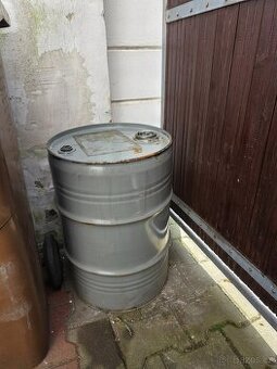 Vyjety olej - soudek 30l