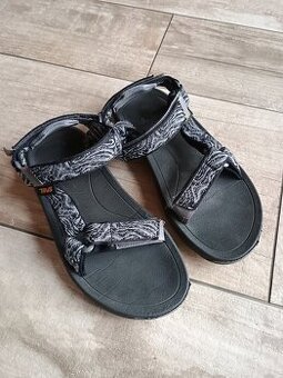 Sandály TEVA, vel.36