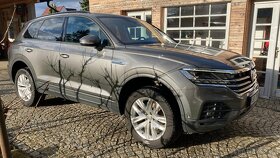 VW Touareg, 2019, CZ DPH vzduch LED matrix Nová cena - 1