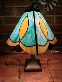 Lampa s vitrážovým sklem - 1