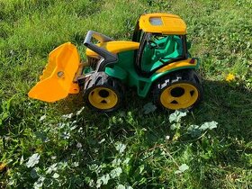 Dětský traktor