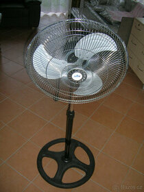 Pěstební ventilátor Sturm 3
