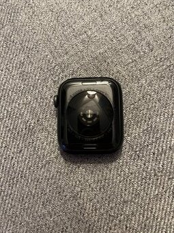 Apple Watch SE cellular