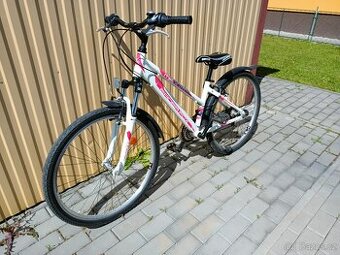 Dívčí kolo - vel.26