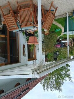 Kovová pergola