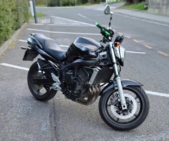 Yamaha fazer 600 - 1