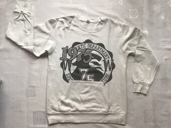 Mikina bílá 1975, s klokanní kapsou, vel. 158/164 = 60 Kč