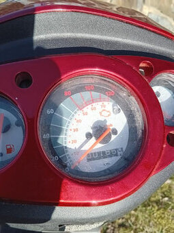 SKÚTR TREVIS 125i