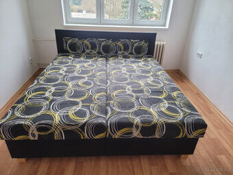 Manželská s úložným prostorem 205 x 183