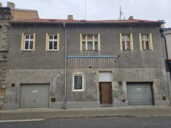 Pronájem garáže 30 m2 v centru Kladna