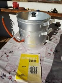 Odšťavovač ovoce, zavařovací sklenice