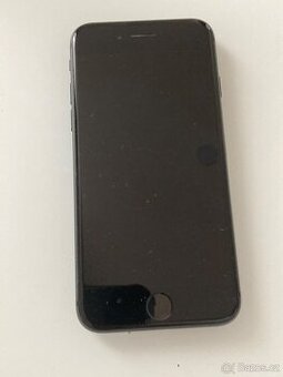Prodám iPhone 8 v pěkném stavu v záruce