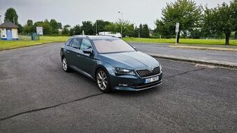 Škoda Superb Combi webasto - 1