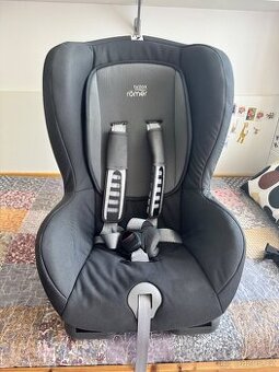 Autosedačka Britax Römer Plus