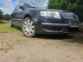 Škoda Superb 2.8i díly
