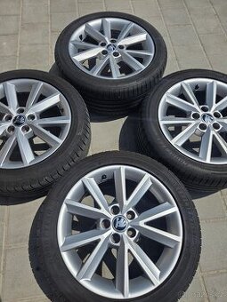 Originální alu kola Škoda 5x100 R16 pneu 215/45