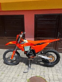 KTM 250 exc-f SIX DAYS 2025