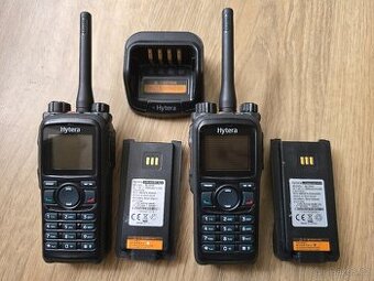 Vysílačka radiostanice 2x Hytera PD782G UHF + externí mikrof