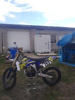 Yamaha yzf 250