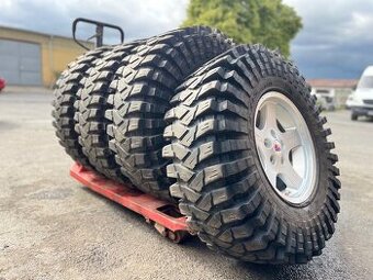 Maxxis Trepador 37x12.5 r17 5x114.3r17