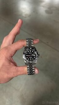 Hodinky Seiko mod GMT master Bruce Wayne