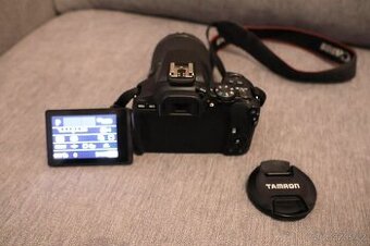 Canon EOS 250 D + objektivy