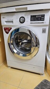Pračka LG model F6096ND, úzká 44cm