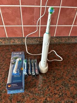 Elektrický zubní kartáček Oral-B Pro Typ 3756 + 5 hlavic