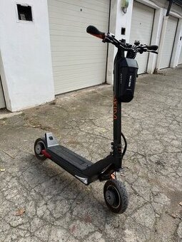 INOKIM OXO – výkonná elektrokoloběžka