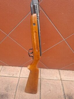 Vzduchovka Slávia 624