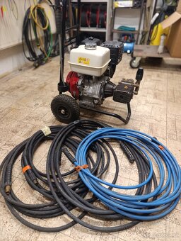 Benzínová vapka COMET FDX2 16/250, Honda motor +40m hadic