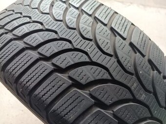 235/55 R17 BRIDGESTONE (2218)