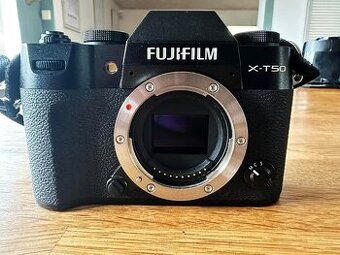 Fujifilm X-T50