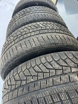 Zimní pneu Hankook 285/45/21