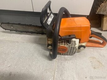 Motorová pila stihl ms250