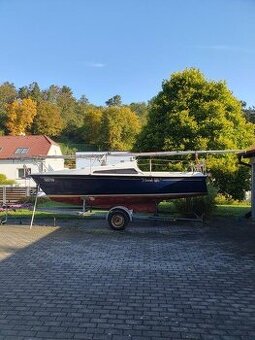 Kajutová plachetnice