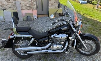 Prodám plně funkční v top stavu chopper Hondu shadow 750 km