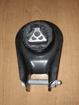 Silentblok motoru Mazda 5