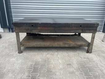 12. Pracovní stůl, rovnací, svařovací deska 2000/1000/160